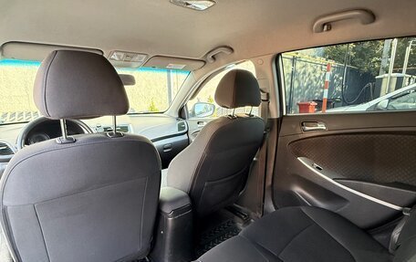 Hyundai Solaris II рестайлинг, 2012 год, 579 000 рублей, 10 фотография