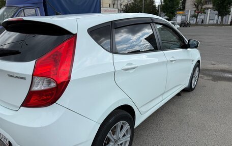 Hyundai Solaris II рестайлинг, 2012 год, 579 000 рублей, 5 фотография