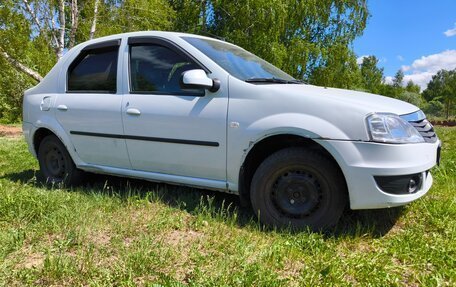 Renault Logan I, 2013 год, 238 000 рублей, 2 фотография