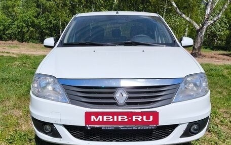 Renault Logan I, 2013 год, 238 000 рублей, 3 фотография