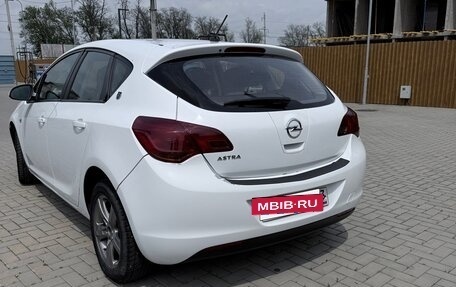 Opel Astra J, 2012 год, 450 000 рублей, 3 фотография