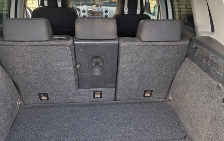 Volkswagen Tiguan I, 2010 год, 800 000 рублей, 13 фотография