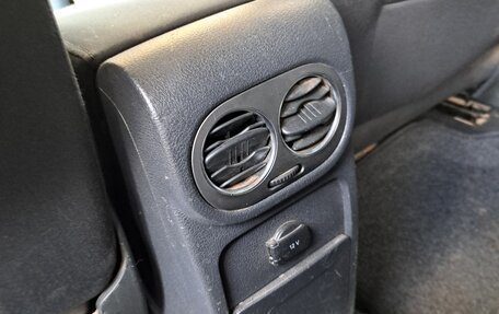 Volkswagen Tiguan I, 2010 год, 800 000 рублей, 15 фотография