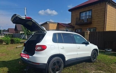 Volkswagen Tiguan I, 2010 год, 800 000 рублей, 6 фотография