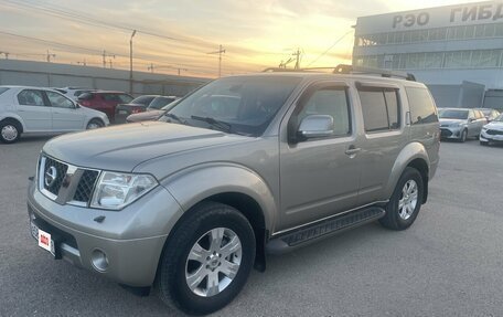 Nissan Pathfinder, 2007 год, 1 100 000 рублей, 1 фотография