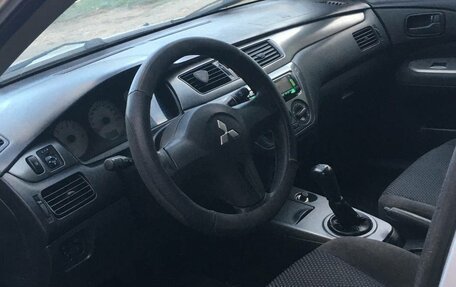 Mitsubishi Lancer IX, 2006 год, 285 000 рублей, 11 фотография