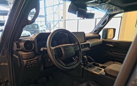 Toyota Land Cruiser Prado, 2025 год, 12 300 000 рублей, 16 фотография