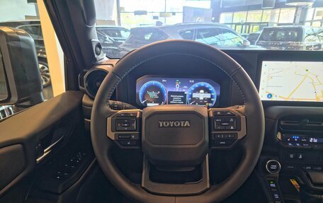 Toyota Land Cruiser Prado, 2025 год, 12 300 000 рублей, 32 фотография