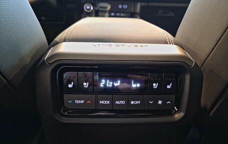 Toyota Land Cruiser Prado, 2025 год, 12 300 000 рублей, 30 фотография