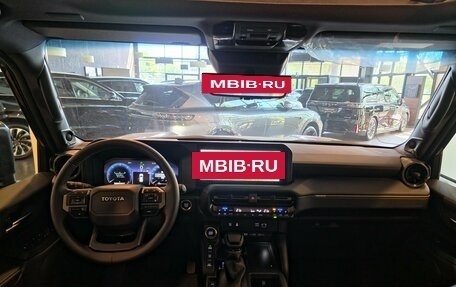 Toyota Land Cruiser Prado, 2025 год, 12 300 000 рублей, 31 фотография