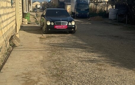 Mercedes-Benz E-Класс, 2000 год, 1 000 000 рублей, 17 фотография