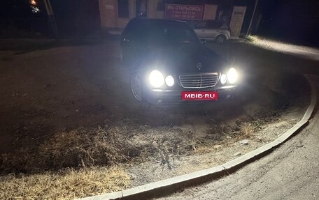 Mercedes-Benz E-Класс, 2000 год, 1 000 000 рублей, 32 фотография