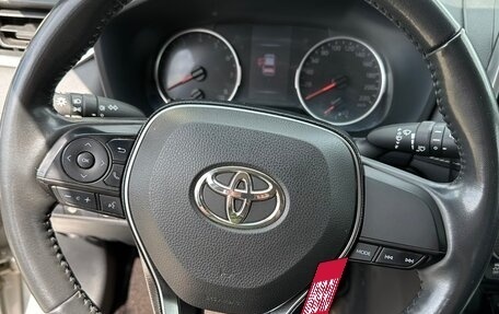 Toyota RAV4, 2021 год, 3 000 000 рублей, 20 фотография
