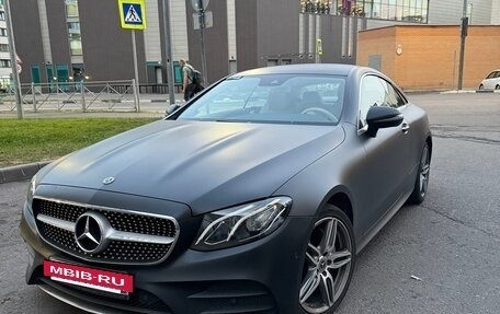 Mercedes-Benz E-Класс, 2018 год, 4 449 000 рублей, 5 фотография