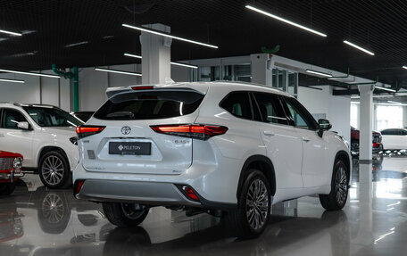 Toyota Highlander, 2026 год, 5 295 000 рублей, 4 фотография