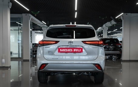 Toyota Highlander, 2026 год, 5 295 000 рублей, 6 фотография