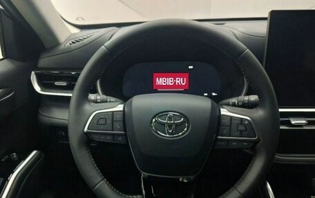 Toyota Highlander, 2026 год, 5 299 000 рублей, 10 фотография