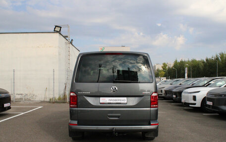 Volkswagen Multivan T6 рестайлинг, 2019 год, 3 590 000 рублей, 5 фотография