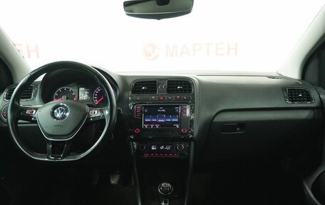 Volkswagen Polo VI (EU Market), 2017 год, 1 300 000 рублей, 15 фотография