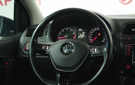 Volkswagen Polo VI (EU Market), 2017 год, 1 300 000 рублей, 16 фотография