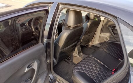 Volkswagen Polo VI (EU Market), 2010 год, 660 000 рублей, 14 фотография