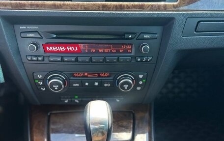BMW 3 серия, 2007 год, 950 000 рублей, 12 фотография