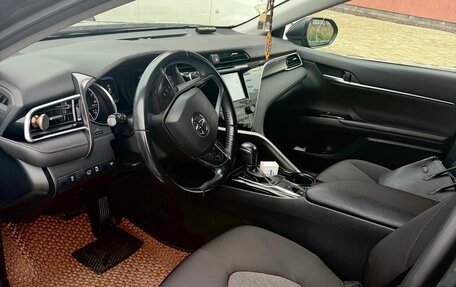 Toyota Camry, 2019 год, 2 950 000 рублей, 7 фотография