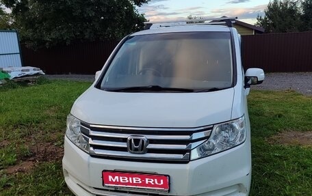 Honda Stepwgn IV, 2013 год, 1 370 000 рублей, 1 фотография