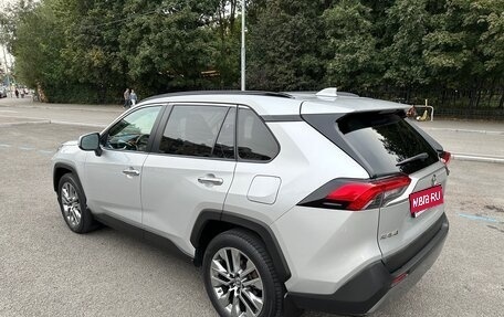 Toyota RAV4, 2020 год, 2 999 999 рублей, 1 фотография