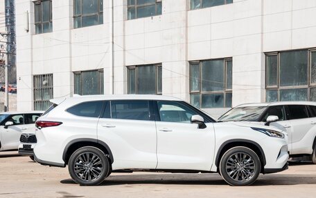 Toyota Highlander, 2026 год, 4 689 000 рублей, 8 фотография