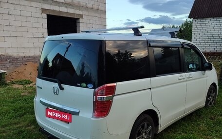 Honda Stepwgn IV, 2013 год, 1 370 000 рублей, 2 фотография