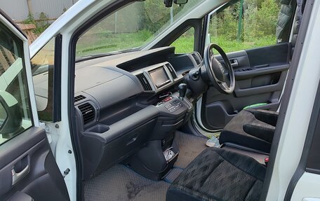 Honda Stepwgn IV, 2013 год, 1 370 000 рублей, 10 фотография