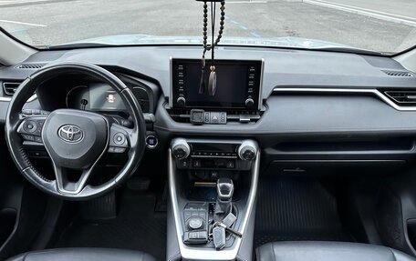 Toyota RAV4, 2020 год, 2 999 999 рублей, 9 фотография