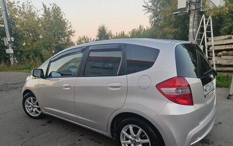 Honda Jazz II рестайлинг, 2011 год, 890 000 рублей, 6 фотография