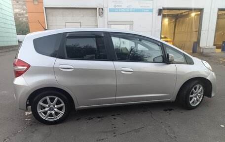 Honda Jazz II рестайлинг, 2011 год, 890 000 рублей, 8 фотография