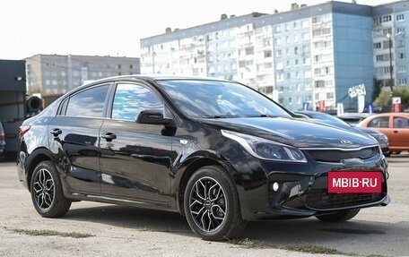 KIA Rio IV, 2018 год, 1 329 000 рублей, 4 фотография