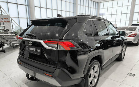 Toyota RAV4, 2020 год, 2 550 000 рублей, 9 фотография