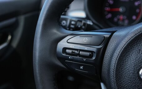KIA Rio IV, 2018 год, 1 329 000 рублей, 17 фотография