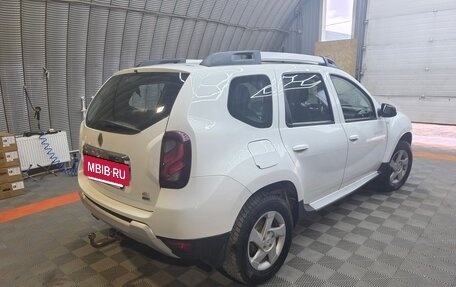 Renault Duster I рестайлинг, 2017 год, 1 050 000 рублей, 6 фотография