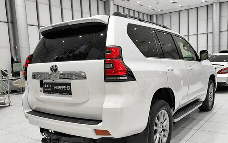 Toyota Land Cruiser Prado 150 рестайлинг 2, 2018 год, 5 350 000 рублей, 5 фотография
