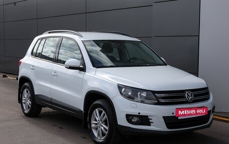 Volkswagen Tiguan I, 2015 год, 1 149 000 рублей, 3 фотография