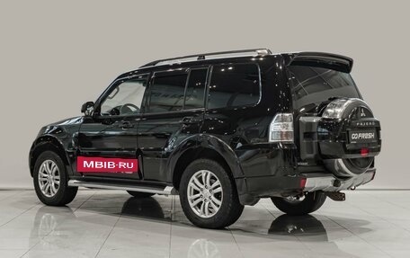 Mitsubishi Pajero IV, 2014 год, 2 275 000 рублей, 2 фотография