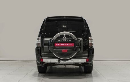 Mitsubishi Pajero IV, 2014 год, 2 275 000 рублей, 4 фотография