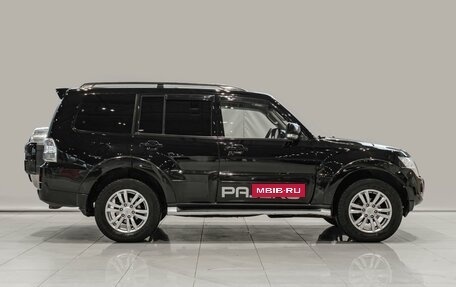 Mitsubishi Pajero IV, 2014 год, 2 275 000 рублей, 5 фотография