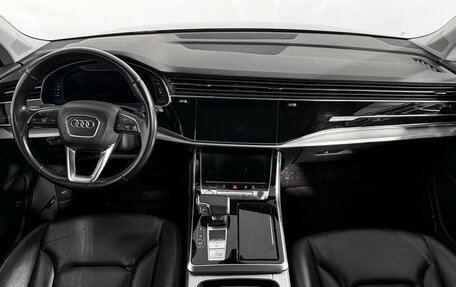 Audi Q7, 2020 год, 4 900 000 рублей, 15 фотография