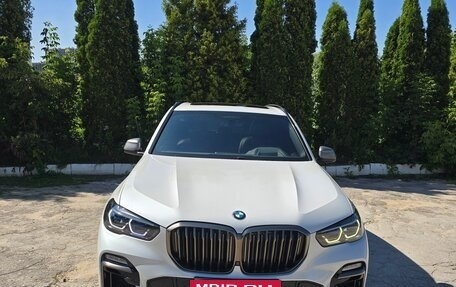 BMW X5, 2019 год, 4 800 000 рублей, 9 фотография