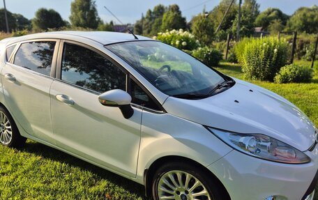 Ford Fiesta, 2011 год, 850 000 рублей, 3 фотография