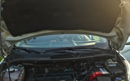 Ford Fiesta, 2011 год, 850 000 рублей, 15 фотография