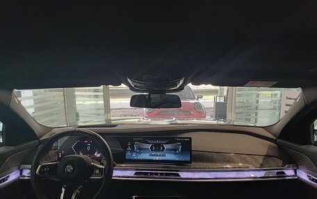 BMW 7 серия, 2023 год, 10 720 000 рублей, 18 фотография