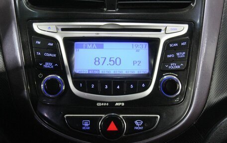 Hyundai Solaris II рестайлинг, 2011 год, 790 000 рублей, 15 фотография
